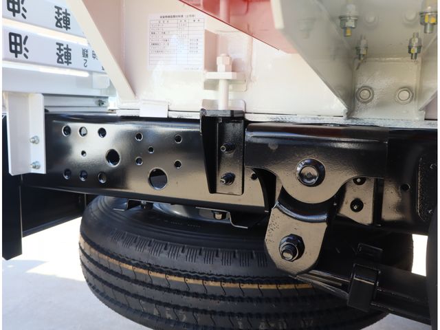 HINO DUTRO 2024 Image 31