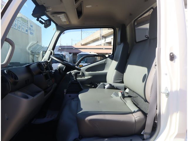 HINO DUTRO 2024 Image 31