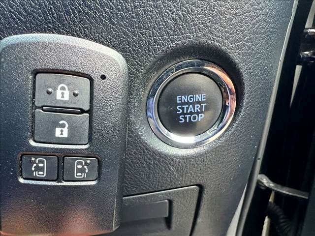 TOYOTA VELLFIRE 2019 Image 31