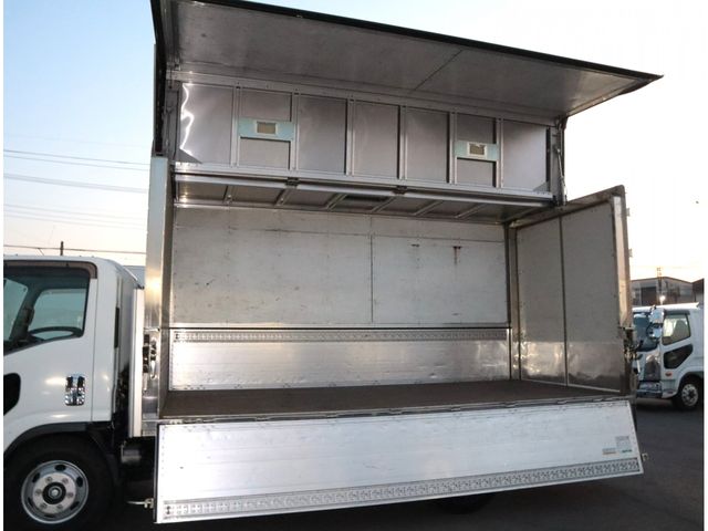 ISUZU ELF 2018 Image 31