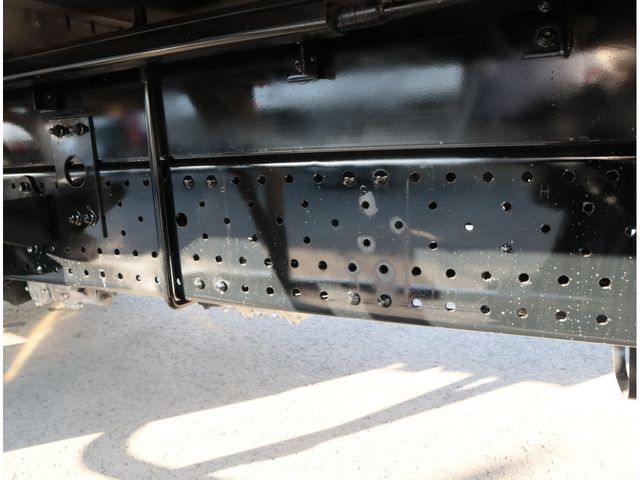 ISUZU ELF 2018 Image 31