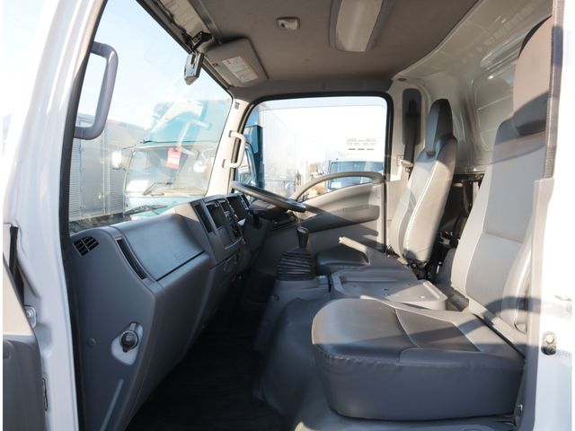 ISUZU ELF 2018 Image 31