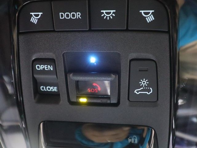 TOYOTA HARRIER HYBRID 2025 Image 31