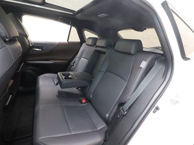 TOYOTA HARRIER HYBRID 2025 Image 31