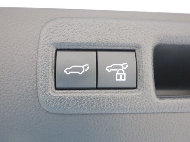 TOYOTA HARRIER HYBRID 2025 Image 31