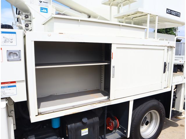 HINO DUTRO 2017 Image 31