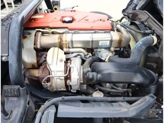 HINO DUTRO 2017 Image 31