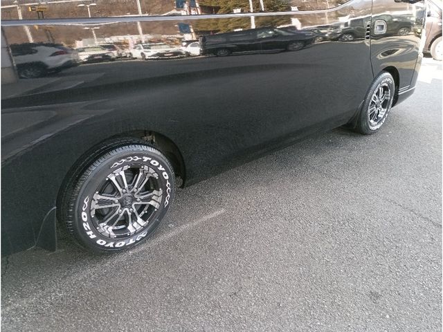 NISSAN NV350 CARAVAN 4WD 2015 Image 31