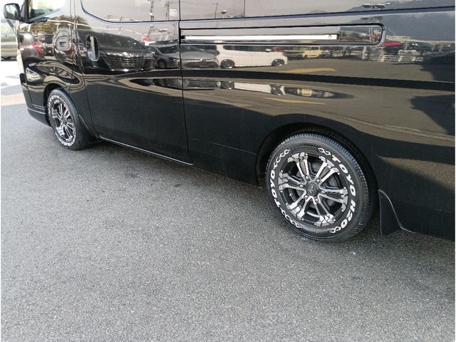 NISSAN NV350 CARAVAN 4WD 2015 Image 31