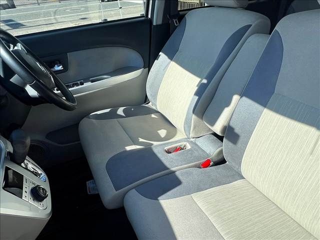 DAIHATSU CAST STYLE 4WD 2017 Image 31