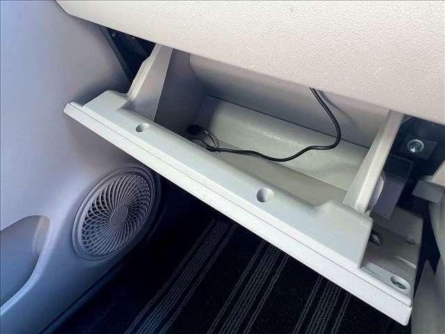 DAIHATSU CAST STYLE 4WD 2017 Image 31