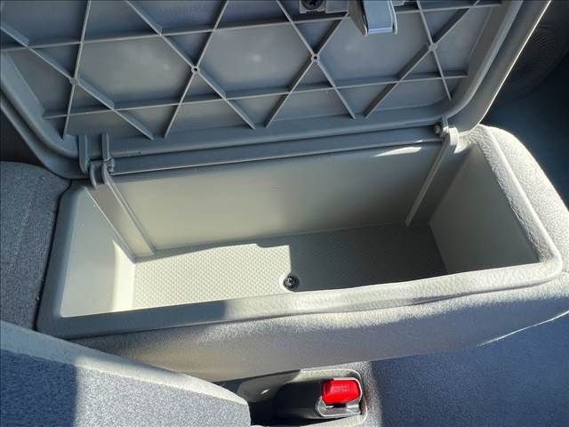 DAIHATSU CAST STYLE 4WD 2017 Image 31