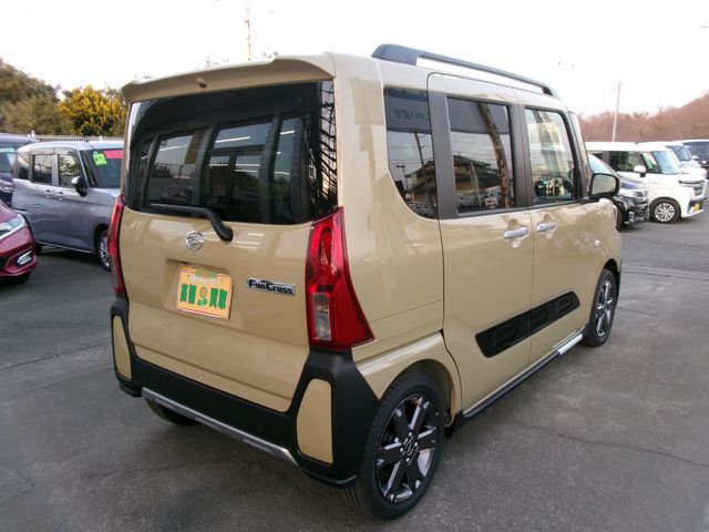 DAIHATSU TANTO FAN CROSS 2025 Image 31