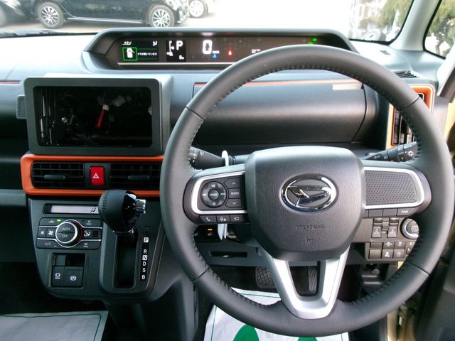 DAIHATSU TANTO FAN CROSS 2025 Image 31