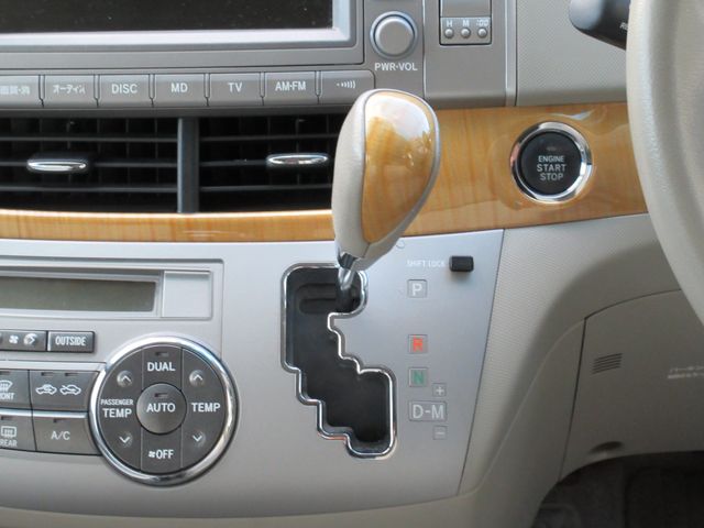 TOYOTA ESTIMA 2009 Image 31