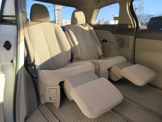 TOYOTA ESTIMA 2009 Image 31