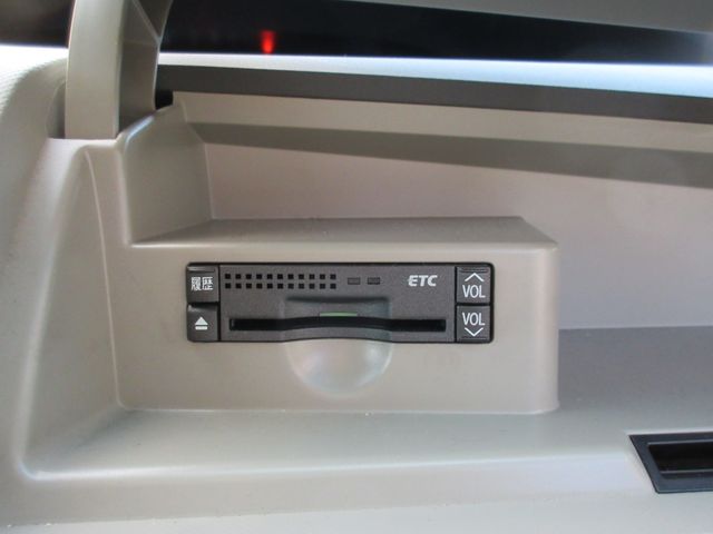 TOYOTA ESTIMA 2009 Image 31