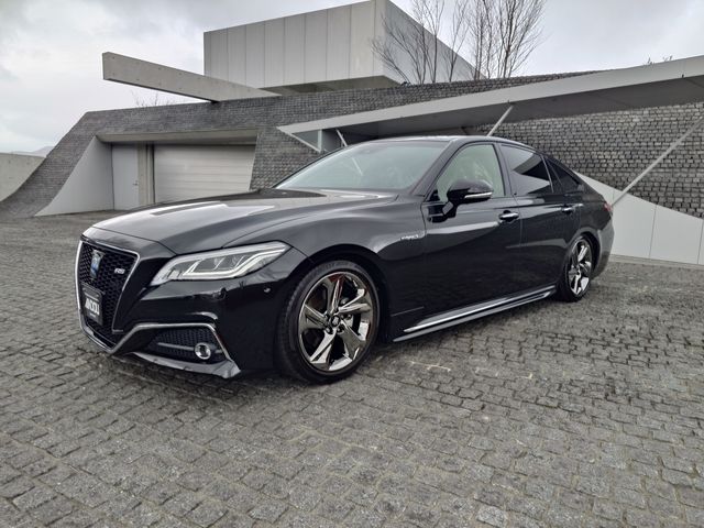 TOYOTA CROWN SEDAN HYBRID 2019 Image 31