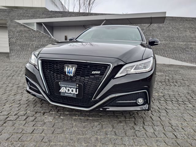 TOYOTA CROWN SEDAN HYBRID 2019 Image 31