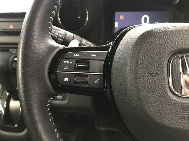 HONDA N BOX CUSTOM 2023 Image 31