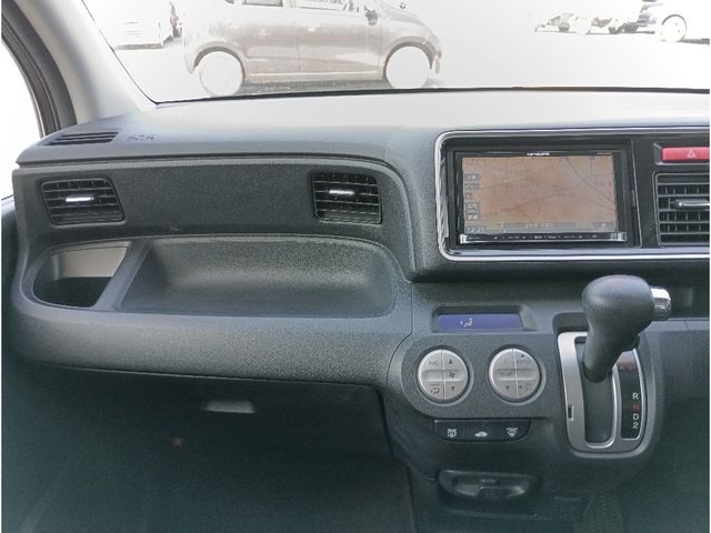 HONDA LIFE 2011 Image 31