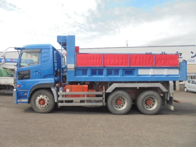 NISSAN DIESEL QUON 2015 Image 31