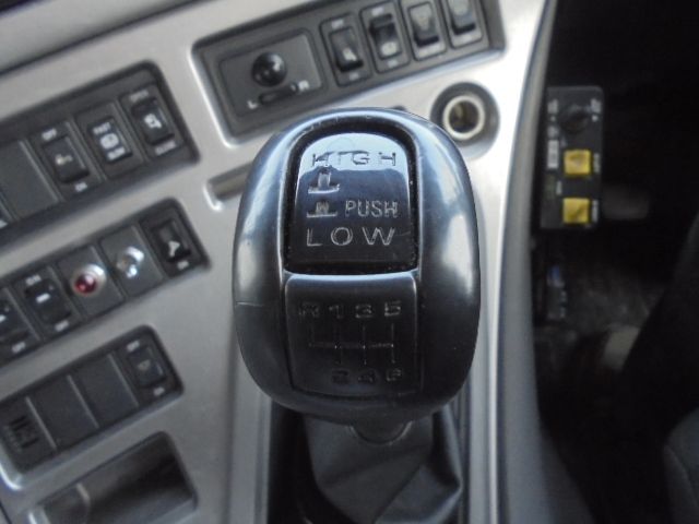 NISSAN DIESEL QUON 2015 Image 31