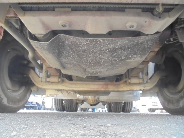NISSAN DIESEL QUON 2015 Image 31