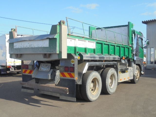 NISSAN DIESEL QUON 2011 Image 31