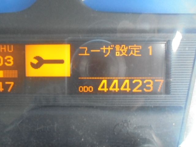 NISSAN DIESEL QUON 2011 Image 31