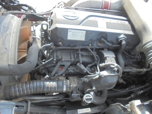 NISSAN DIESEL QUON 2011 Image 31