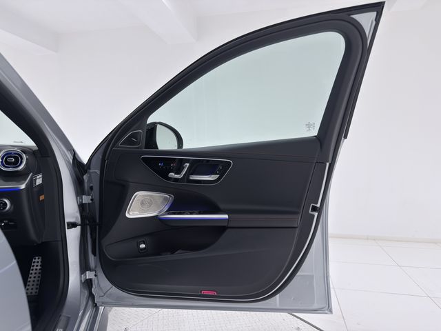 MERCEDES BENZ MERCEDES AMG C CLASS 2022 Image 31