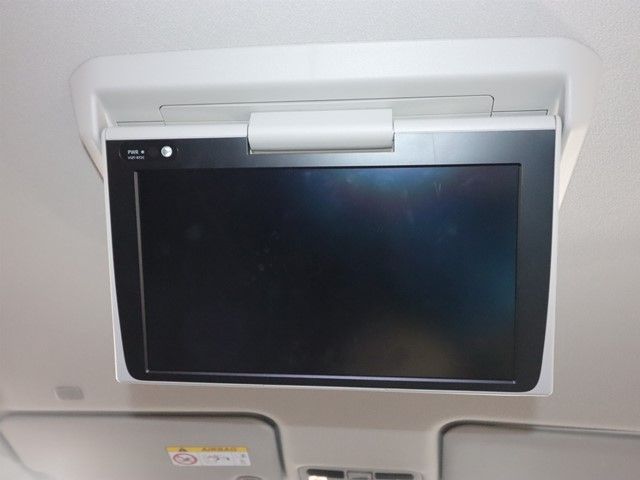 TOYOTA SIENTA HYBRID 2022 Image 31