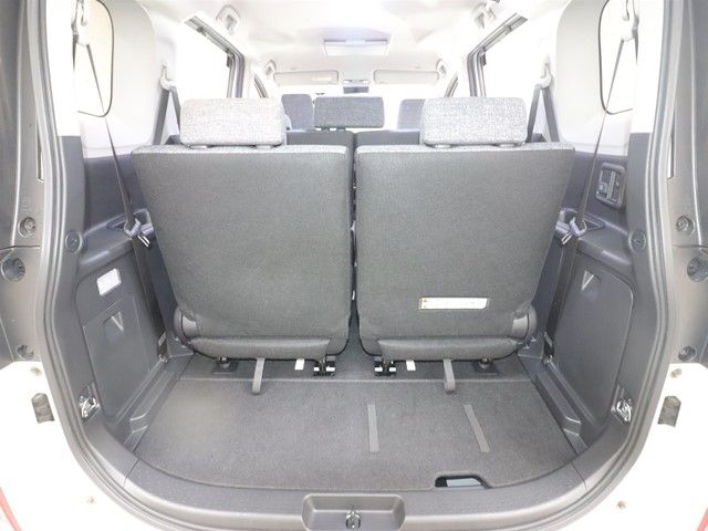 TOYOTA SIENTA HYBRID 2022 Image 31