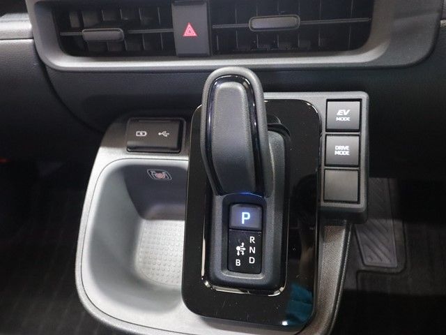 TOYOTA SIENTA HYBRID 2022 Image 31