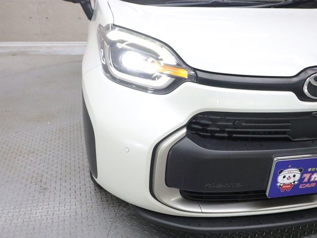 TOYOTA SIENTA HYBRID 2022 Image 31