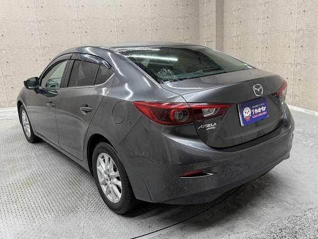 MAZDA AXELA SEDAN 2017 Image 31