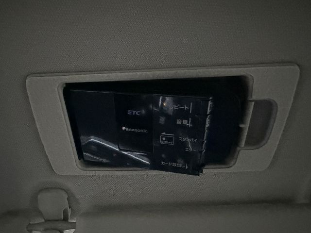 MAZDA AXELA SEDAN 2017 Image 31