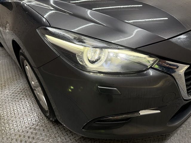 MAZDA AXELA SEDAN 2017 Image 31