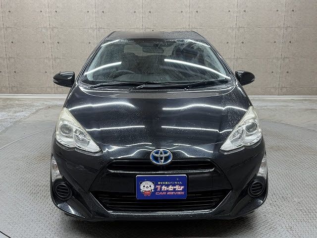 TOYOTA AQUA 2015 Image 31