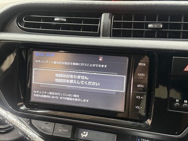 TOYOTA AQUA 2015 Image 31