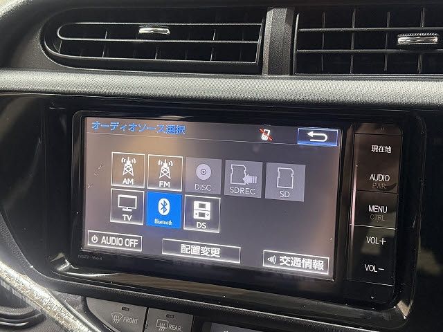 TOYOTA AQUA 2015 Image 31