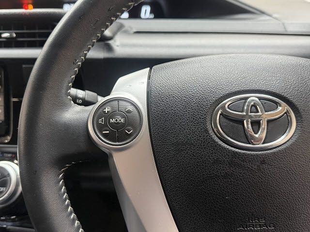 TOYOTA AQUA 2015 Image 31