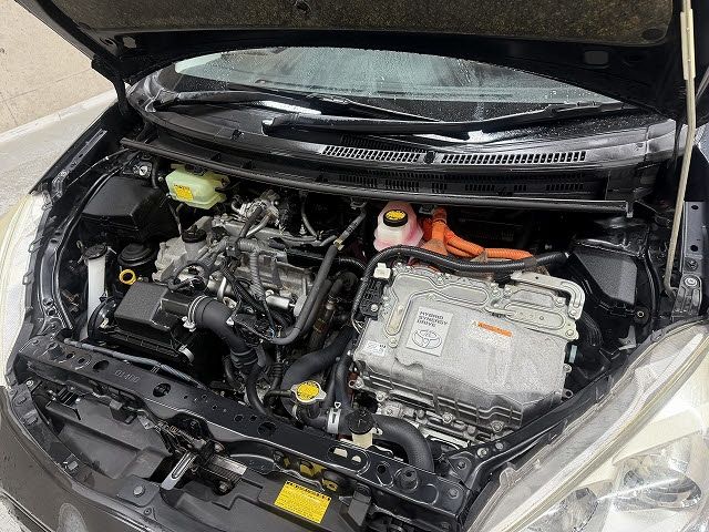 TOYOTA AQUA 2015 Image 31