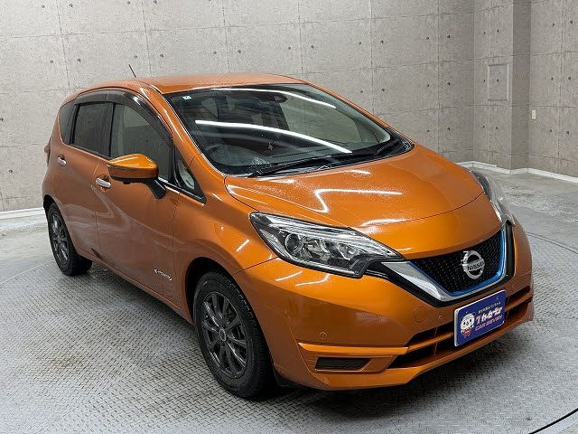 NISSAN NOTE 2018 Image 31