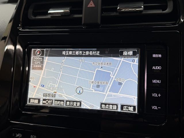 TOYOTA PRIUS 2016 Image 31