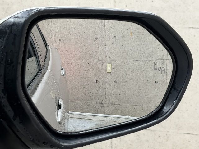 TOYOTA PRIUS 2016 Image 31