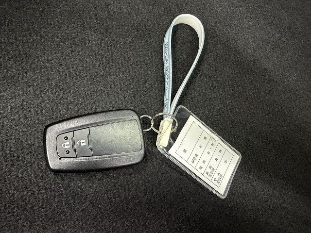 TOYOTA PRIUS 2016 Image 31