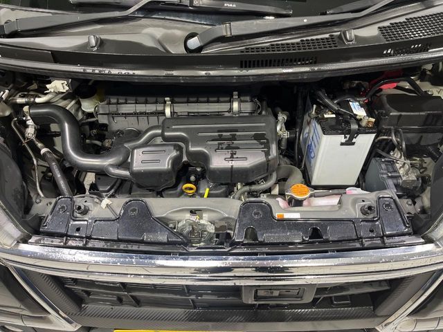 DAIHATSU TANTO CUSTOM 4WD 2016 Image 31