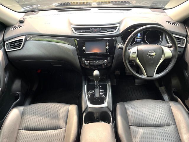 NISSAN X-TRAIL 2WD 2015 Image 31